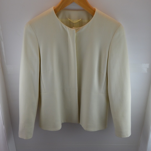 MaxMara Cream Hidden Button Suit Blazer - Picture 2 of 10
